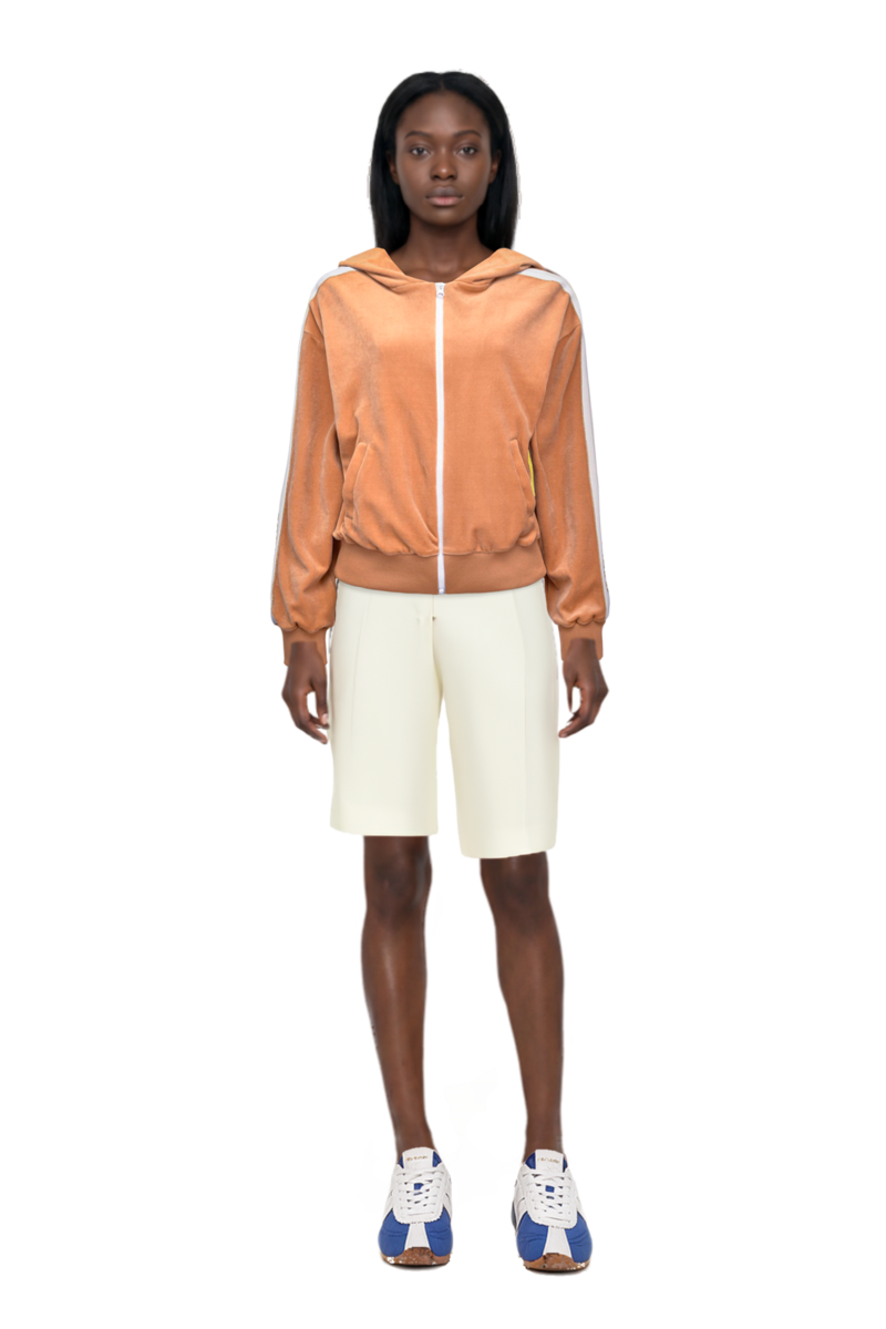 Outfit pleat-detail tailored shorts and the 400 bleecker runner sneakers