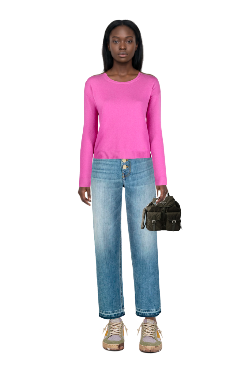 Outfit medium quilted re-nylon backpack with saffiano leather trim and ball star sneakers