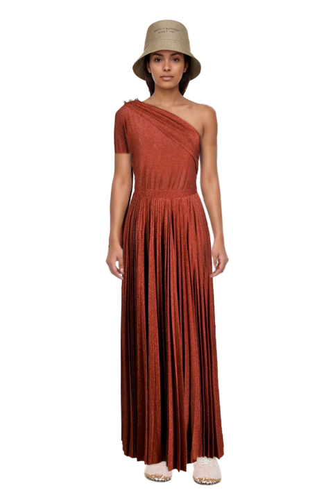 Outfit x jacquemus moon shoe sneakers and pinko evening dress