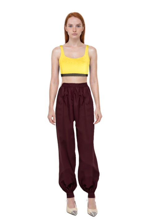 Outfit gathered-cuff loose-fit trousers and cassandre-plaque pumps