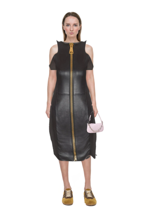 Outfit suede sneakers and short-sleeveless lambskin dress