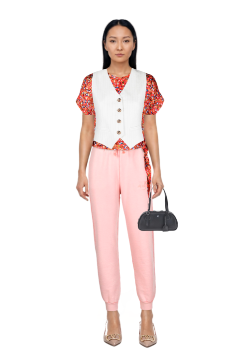 Outfit medium friday curved tote bag and vlogo signature slingback pumps