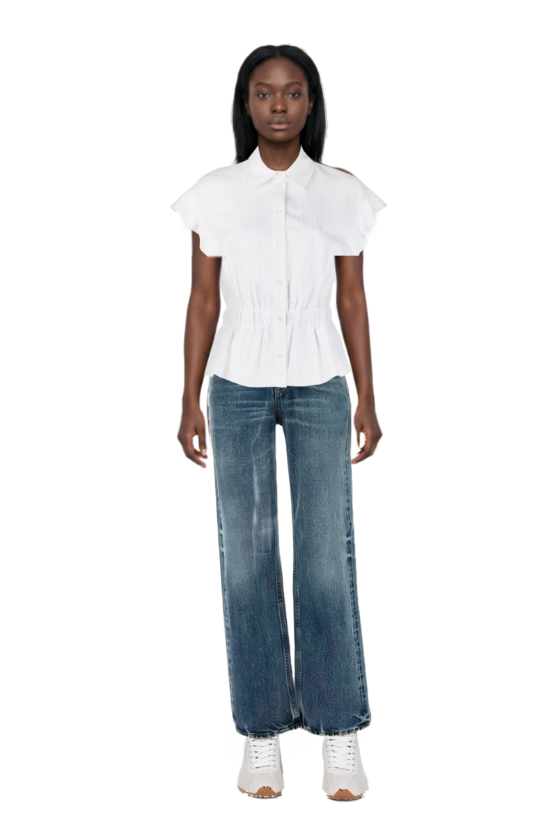 Outfit cotton jeans and plume mesh fabric sneakers