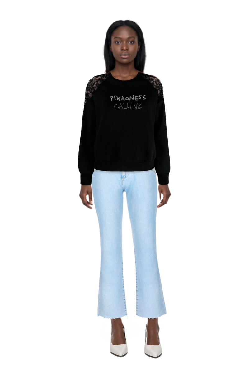 Outfit fame leather pumps and pinko sweatshirt