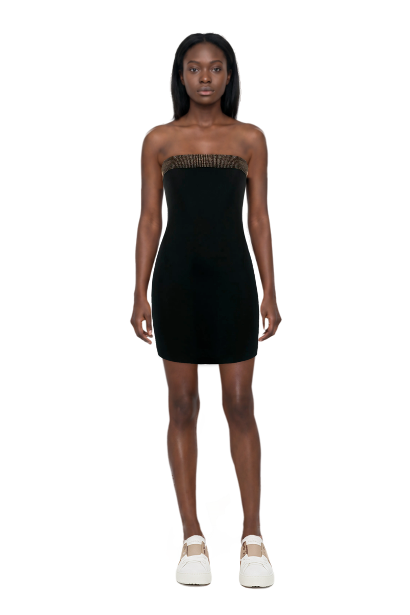 Outfit pinko dress and 23 sneakers