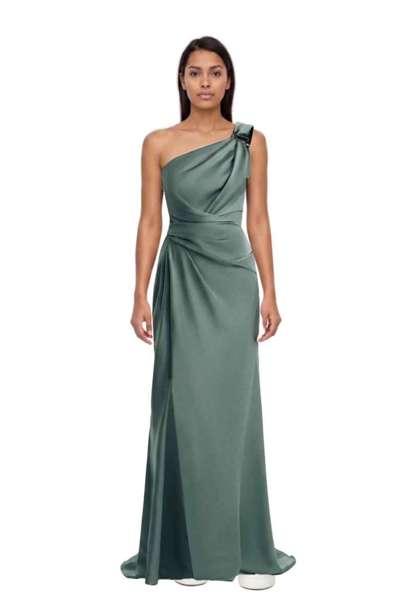Outfit one-shoulder satin maxi dress and 23 sneakers