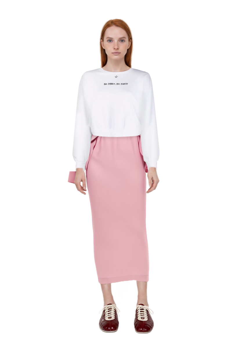Outfit eolia cape-sleeve maxi dress and leren leather ballerina sneakers