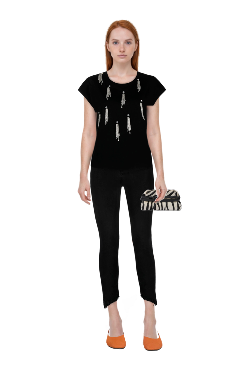 Outfit zebra-print leather clutch bag and pinko t-shirt