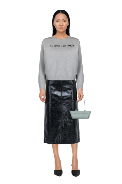 Outfit new york grained leather shoulder bag and le cœur pointed-toe mules