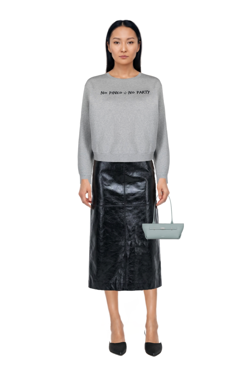 Outfit new york grained leather shoulder bag and le cœur pointed-toe mules