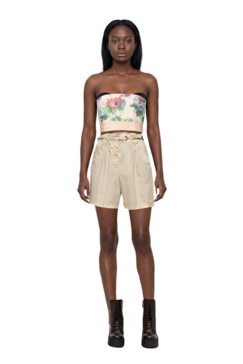 Outfit garment-dyed old gabardine shorts and pinko top