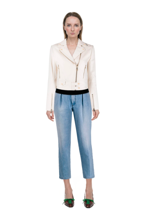 Outfit lace-up pointed-toe pumps and pinko top