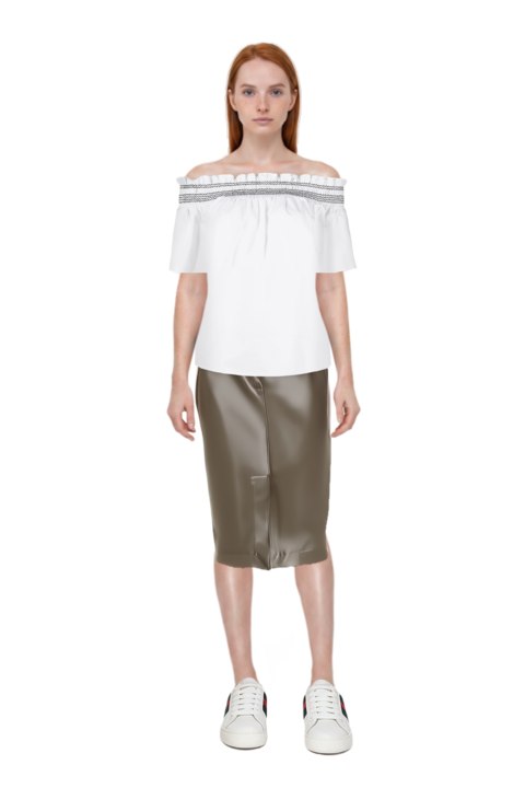Outfit midi skirt and pinko blouse