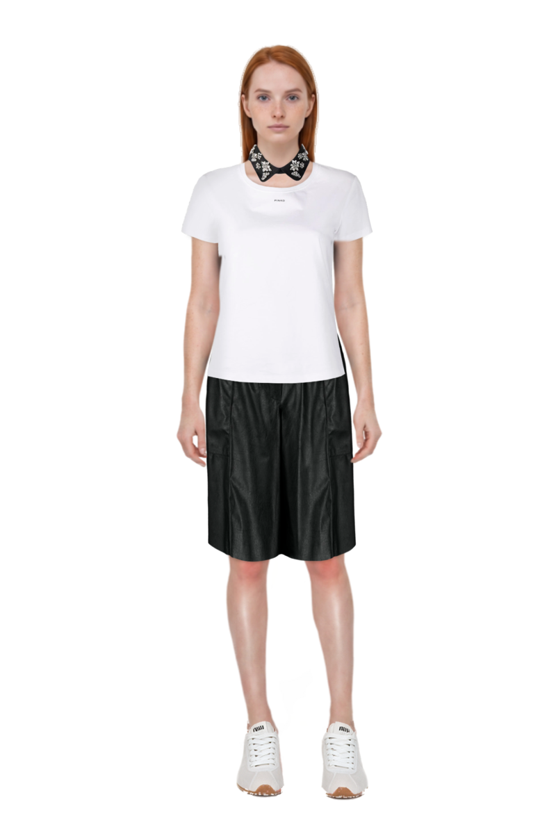 Outfit plume mesh fabric sneakers and pinko bermuda shorts