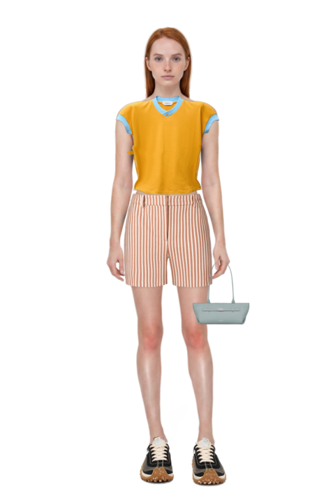 Outfit pinko shorts and new york grained leather shoulder bag