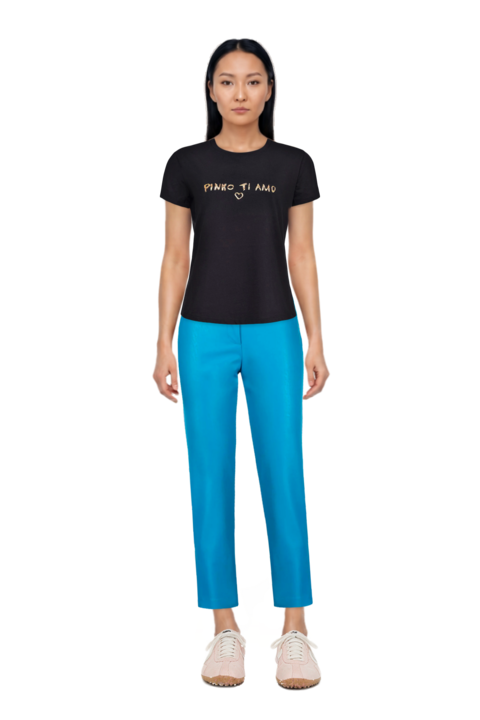 Outfit x jacquemus moon shoe sneakers and pinko t-shirt