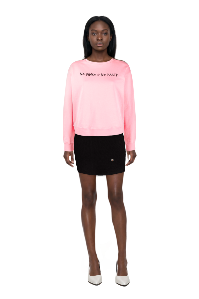 Outfit fame leather pumps and pinko sweatshirt
