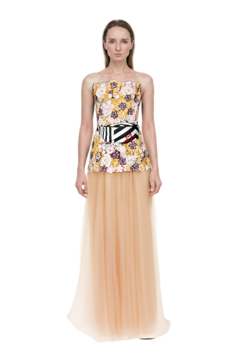 Outfit thia floral-embroidered strapless maxi dress and 23 bag
