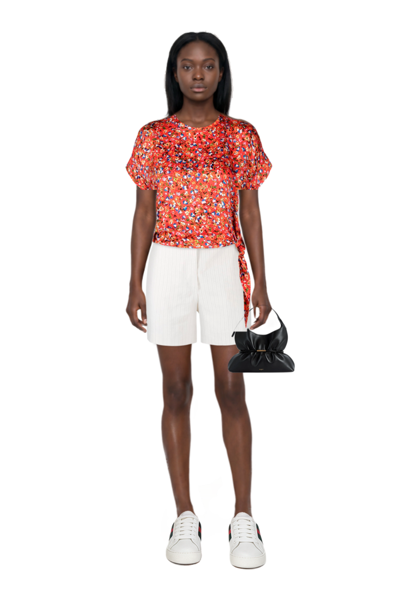 Outfit sphynx medium bag in smooth leather and pinko bermuda shorts