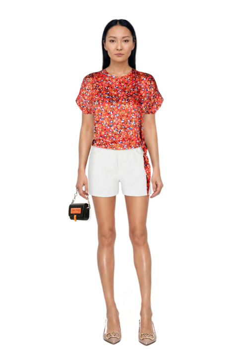 Outfit vlogo signature slingback pumps and pinko shorts