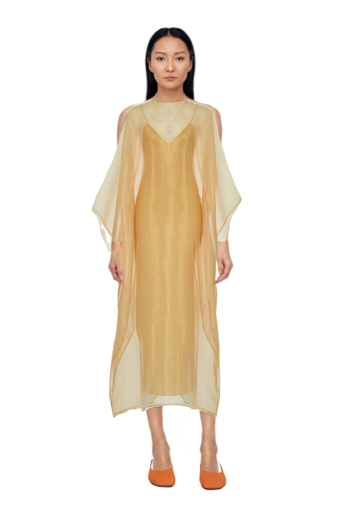 Outfit sphinx dress and 23 necklace