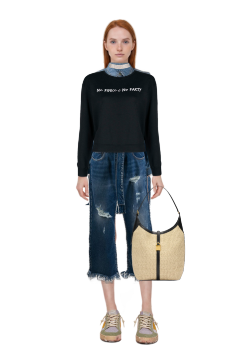 Outfit ball star sneakers and siena raffia tote bag
