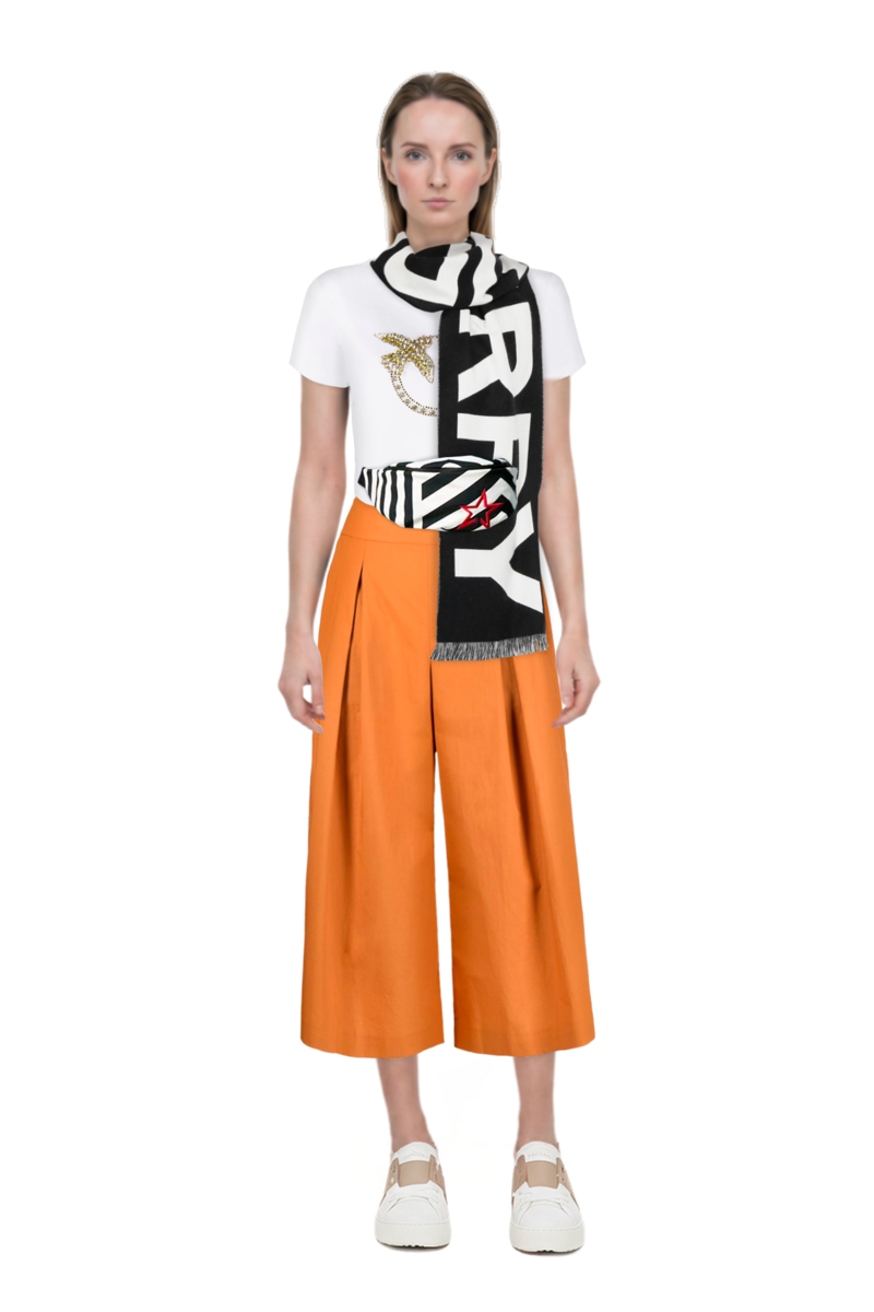 Outfit pinko culottes and pinko t-shirt