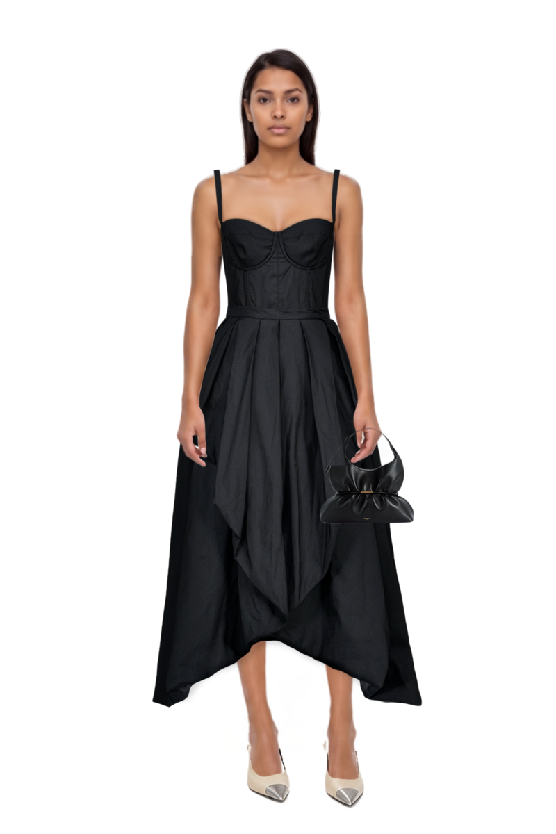 Outfit sphynx medium bag in smooth leather and cassandre-plaque pumps
