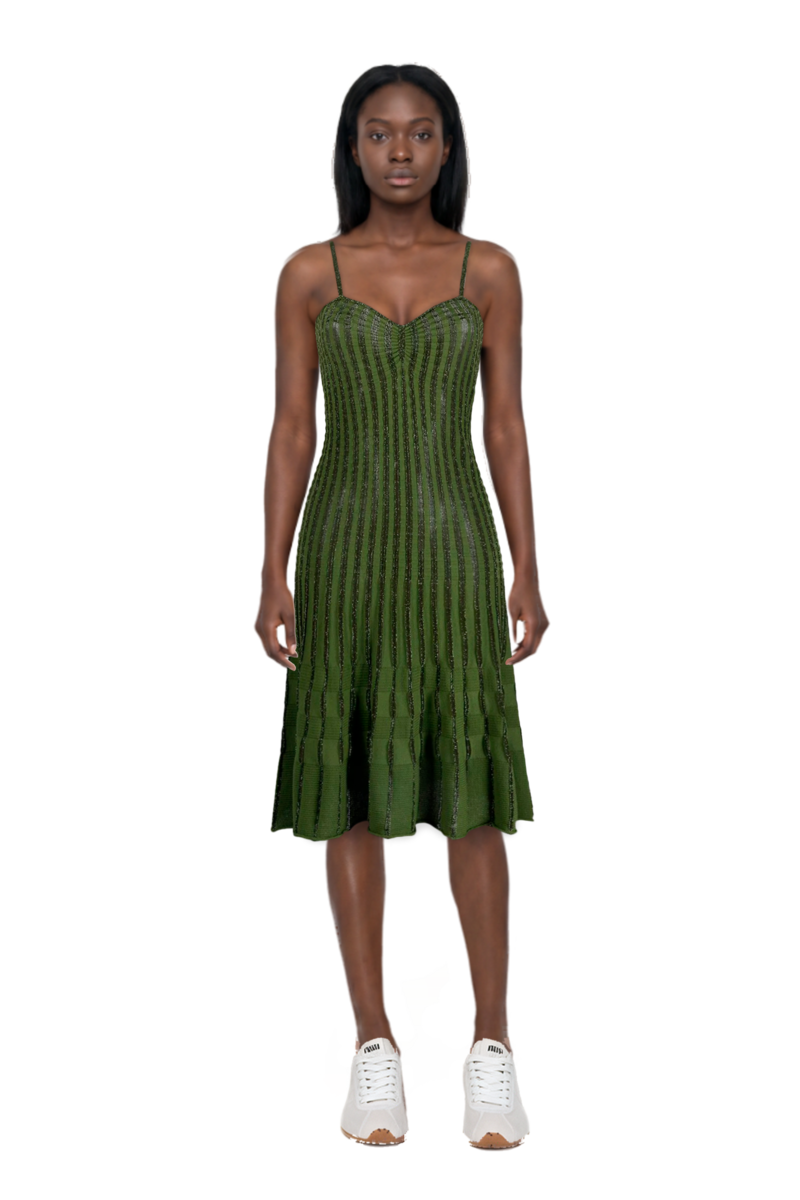 Outfit plume mesh fabric sneakers and pinko dress
