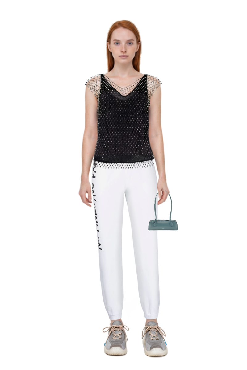 Outfit bubble technical fabric and suede sneakers and small le teckel shoulder bag