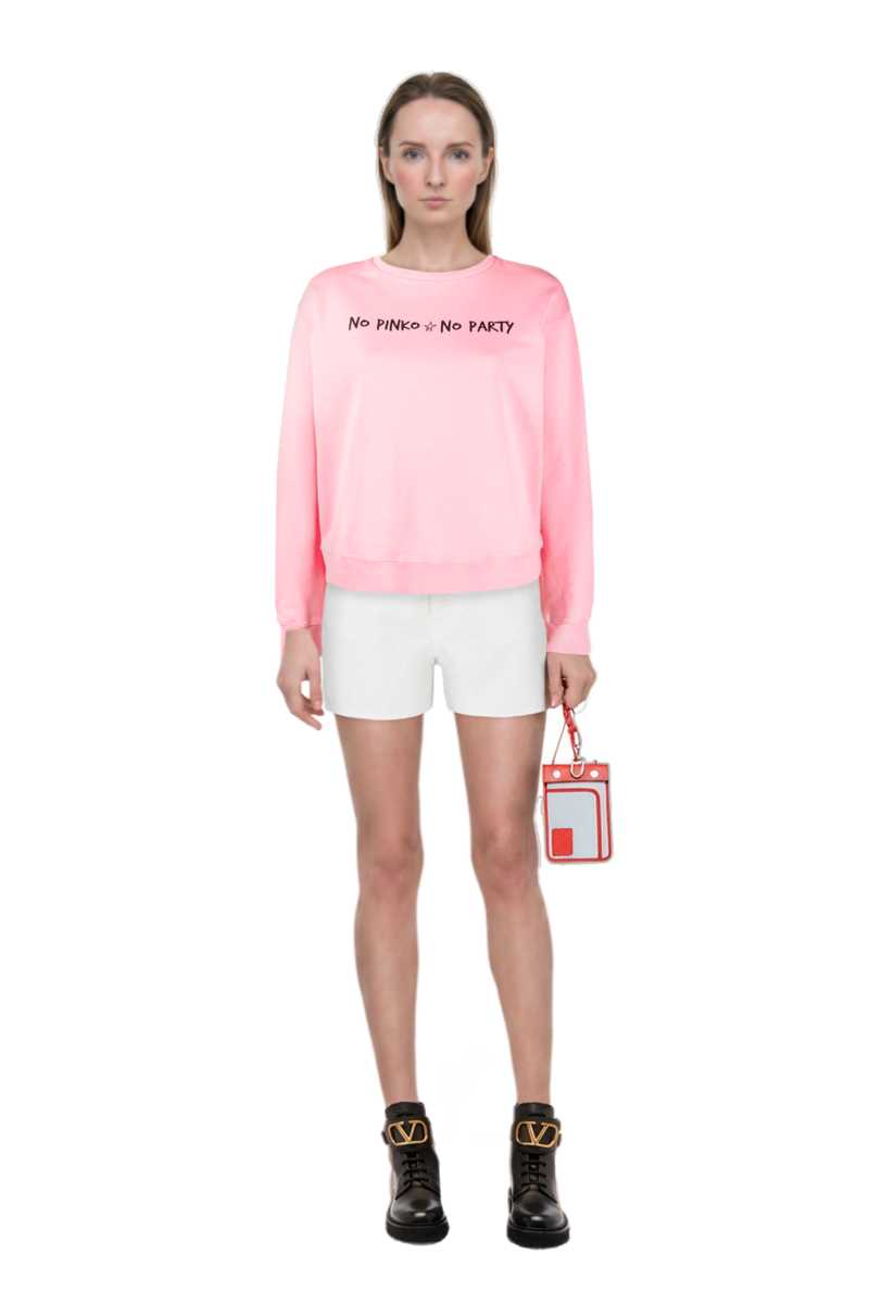 Outfit pinko shorts and pinko sweatshirt