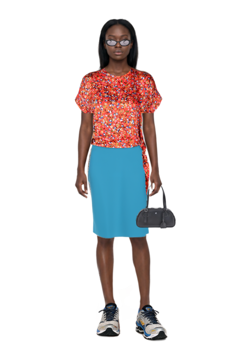 Outfit high-waist pencil skirt and cat-eye sunglasses