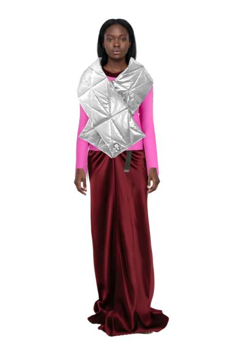 Outfit gathered maxi dress and mesh mirage sneakers