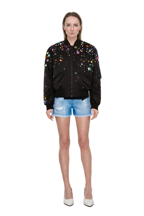 Outfit fame leather pumps and embellished bomber jacket