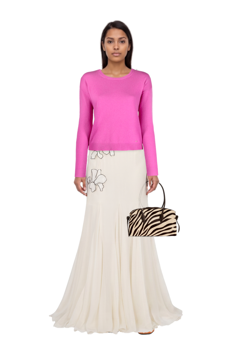 Outfit brioche duffle zebra-print shoulder bag and flower-appliqués silk maxi dress