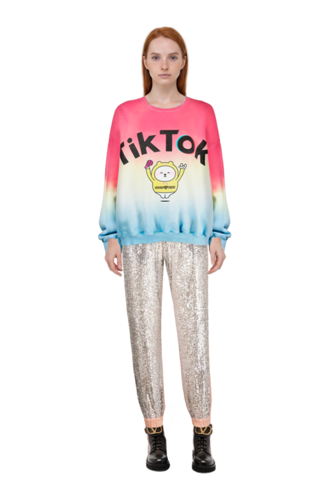 Outfit pinko t-shirt and pinko joggers