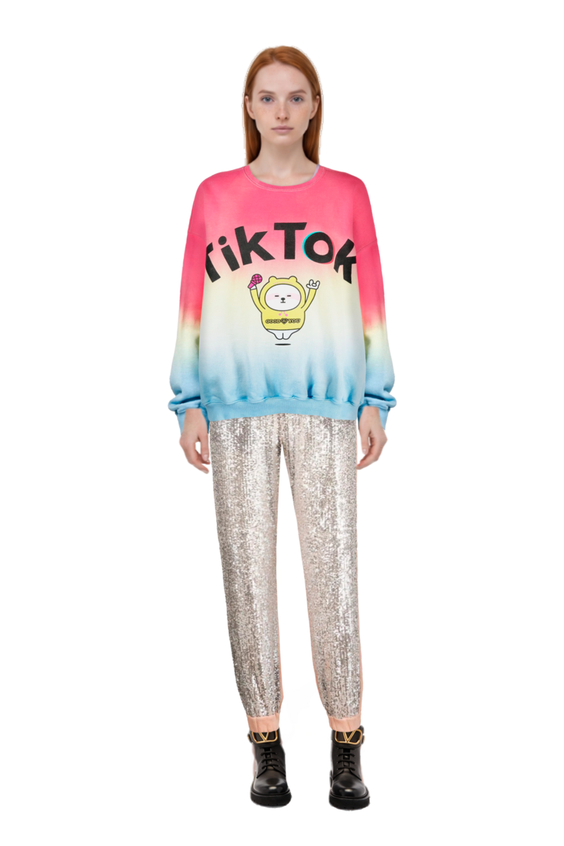 Outfit pinko t-shirt and pinko joggers