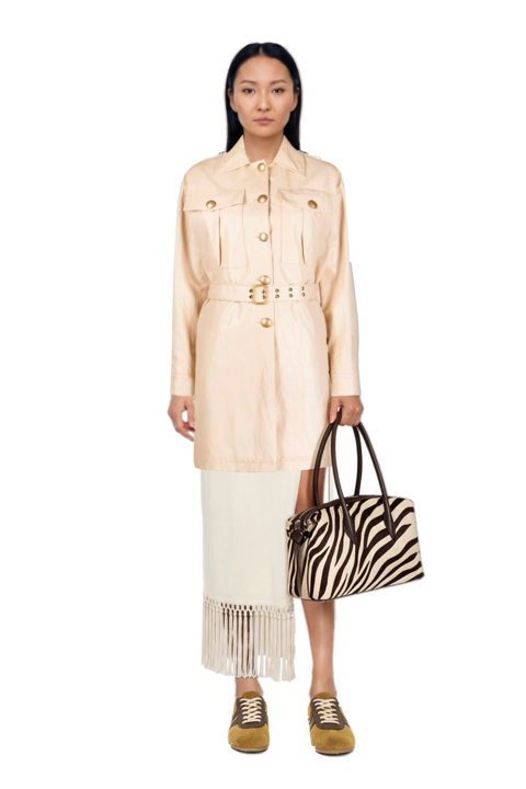 Outfit brioche duffle zebra-print shoulder bag and suede sneakers