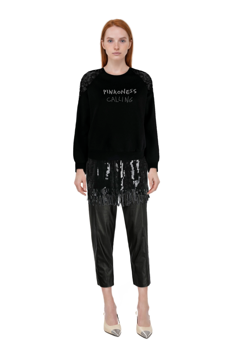 Outfit cassandre-plaque pumps and pinko sweatshirt
