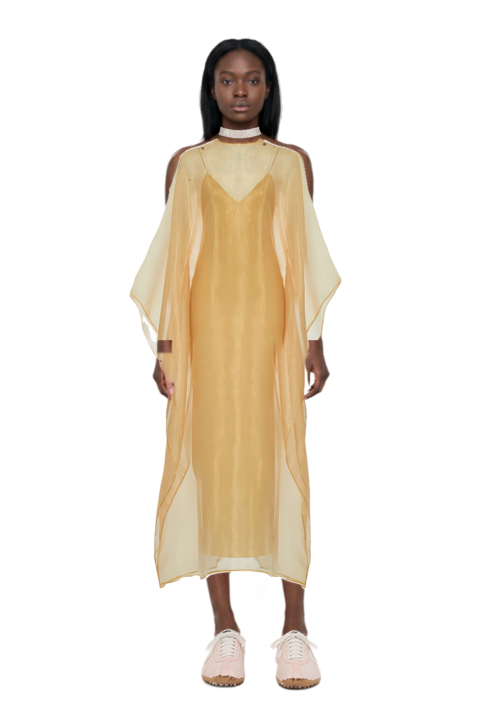 Outfit sphinx dress and x jacquemus moon shoe sneakers