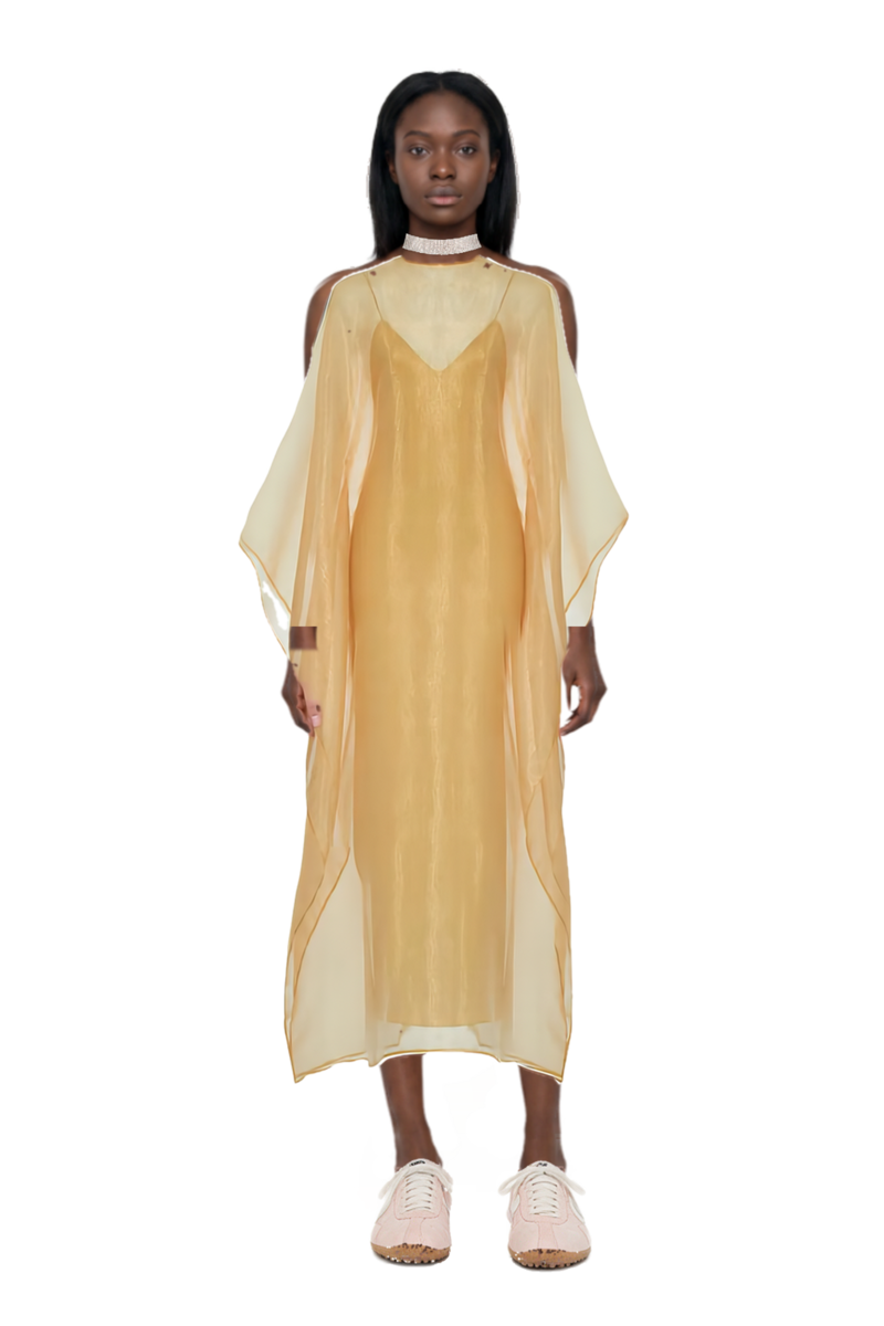 Outfit sphinx dress and x jacquemus moon shoe sneakers