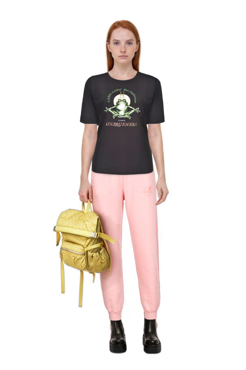 Outfit pinko t-shirt and pinko joggers
