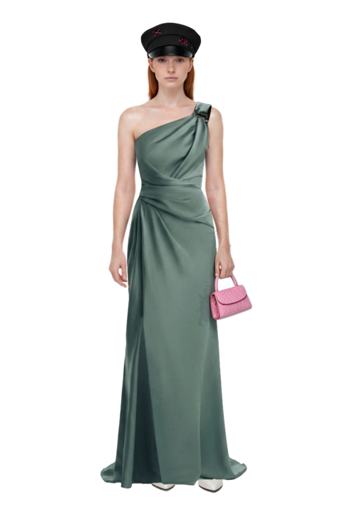 Outfit fame leather pumps and one-shoulder satin maxi dress