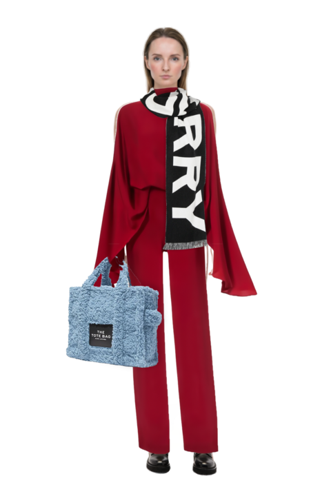 Outfit 23 bag and eolia cape jumpsuit