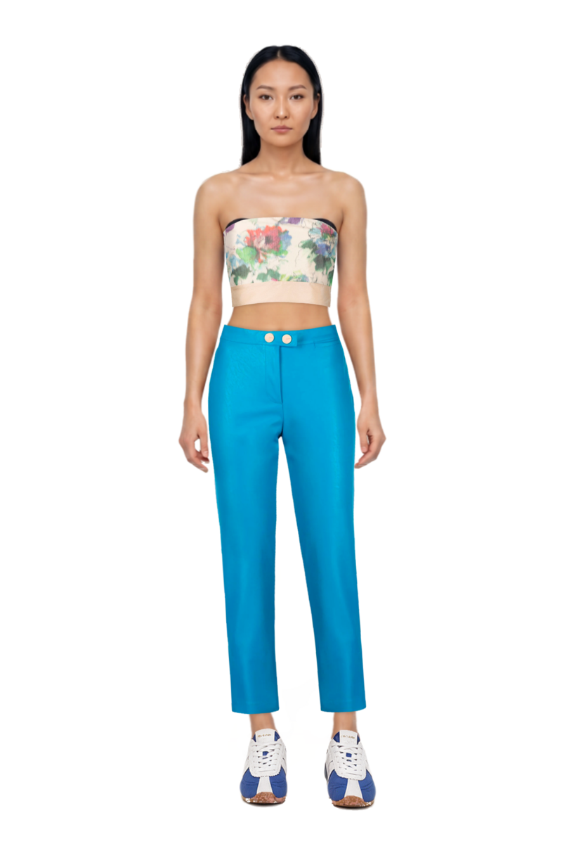 Outfit the 400 bleecker runner sneakers and pinko top