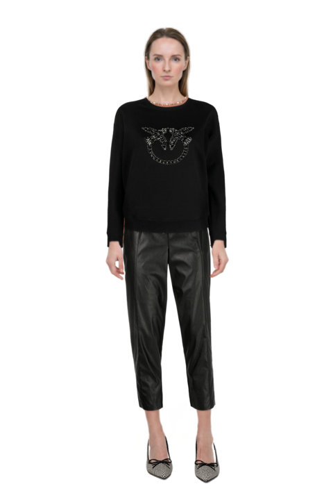 Outfit scarlett 50 pumps and pinko sweatshirt