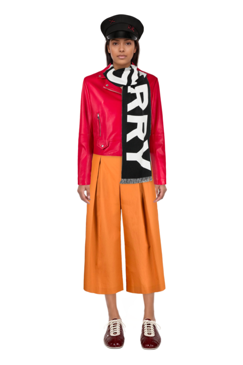 Outfit pinko top and leren leather ballerina sneakers