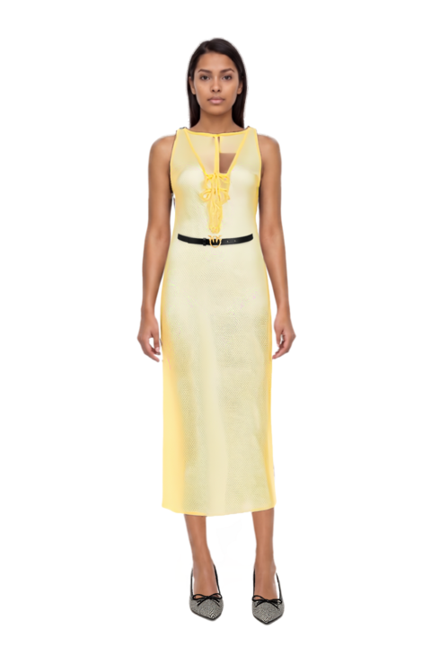 Outfit scarlett 50 pumps and signature crochet beach dress