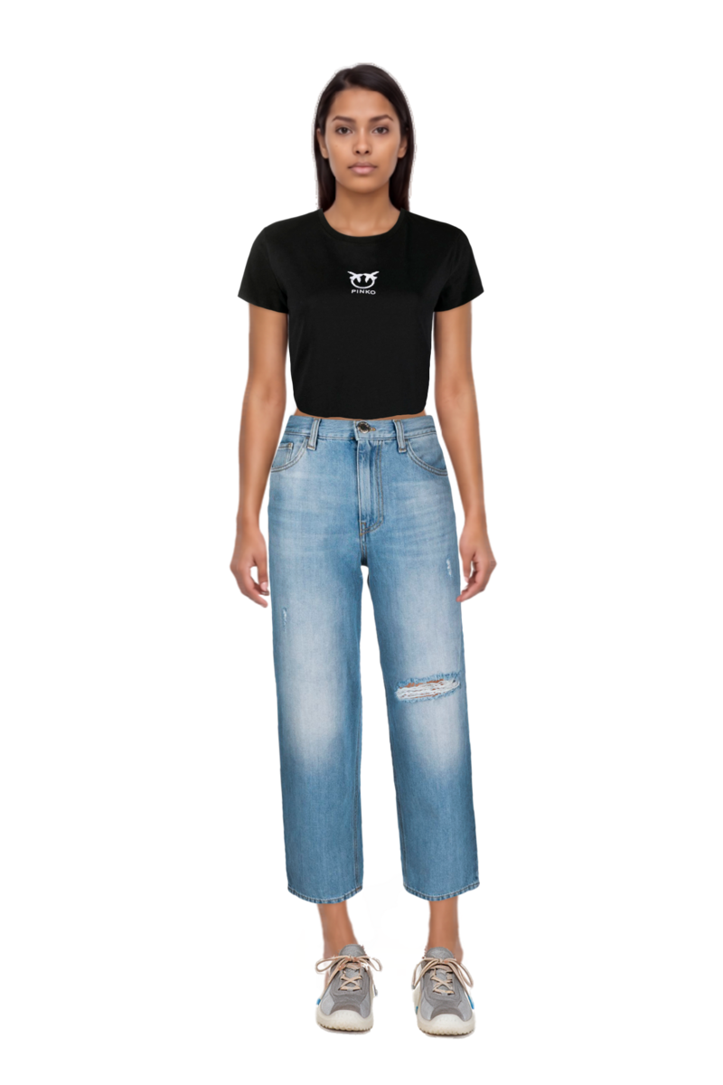 Outfit bubble technical fabric and suede sneakers and pinko t-shirt