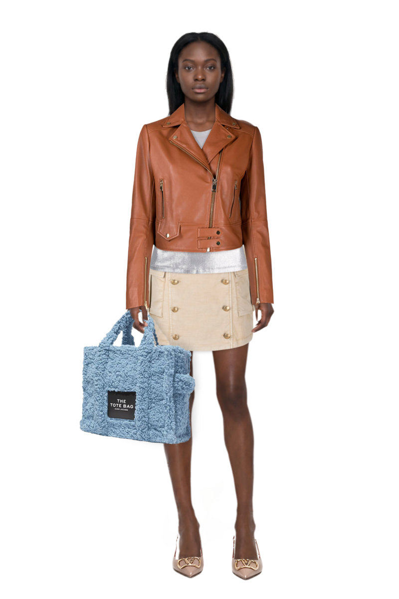 Outfit pinko skirt and vlogo signature slingback pumps
